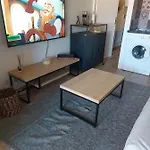 Studio Acces Plage Par Tunnel Prive 아파트 사나리쉬르메르